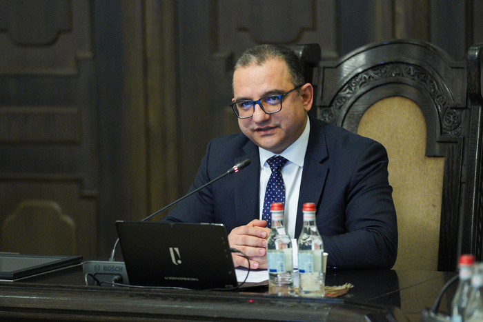 Տիգրան Խաչատրյանն ընդունել է Հայաստանում Ամերիկայի առեւտրի պալատի ներկայացուցիչներին