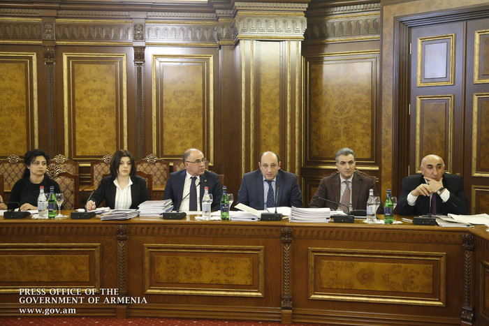 Կառավարությունը մարզերի հրատապ խնդիրների լուծման նպատակով կհատկացնի 5 միլիարդ դրամ