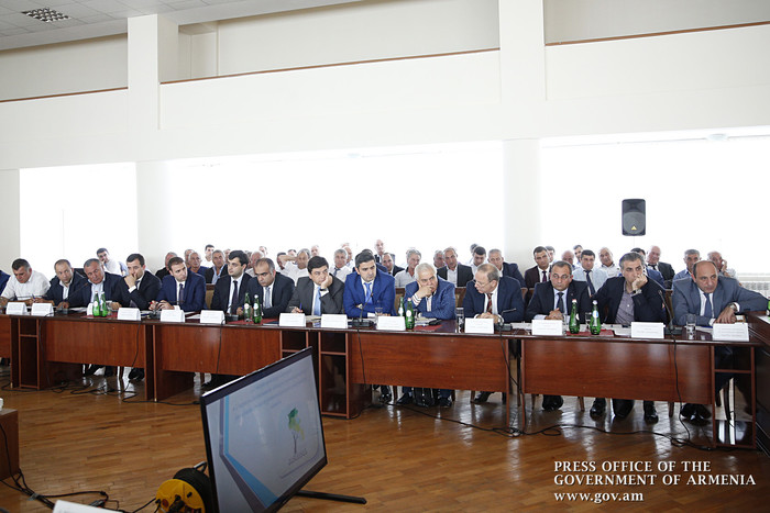 2018-ից համայնքների բյուջեի պլանավորման գործընթացը լինելու է կոշտ հսկողության ներքո. վարչապետը խորհր