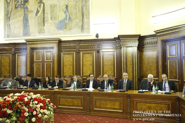 Վարչապետը միջազգային ընկերությունների ներկայացուցիչների հետ քննարկել է «Հայկական գյուղ» ծրագրի մանրա