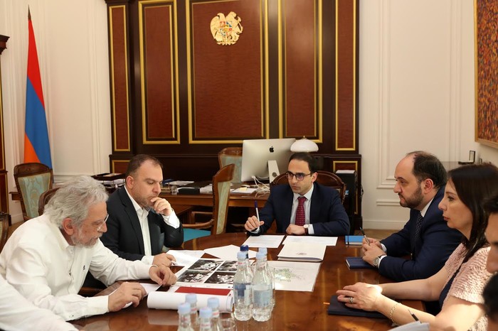 Փոխվարչապետ Տիգրան Ավինյանը խորհրդակցություն է անցկացրել Երևանի կառուցապատման ծրագրերի վերաբերյալ