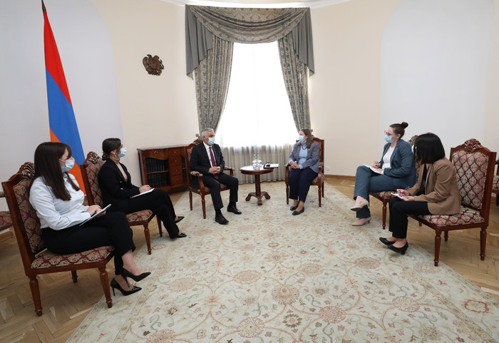Փոխվարչապետ Մհեր Գրիգորյանն ընդունել է ԱՄՆ դեսպանին