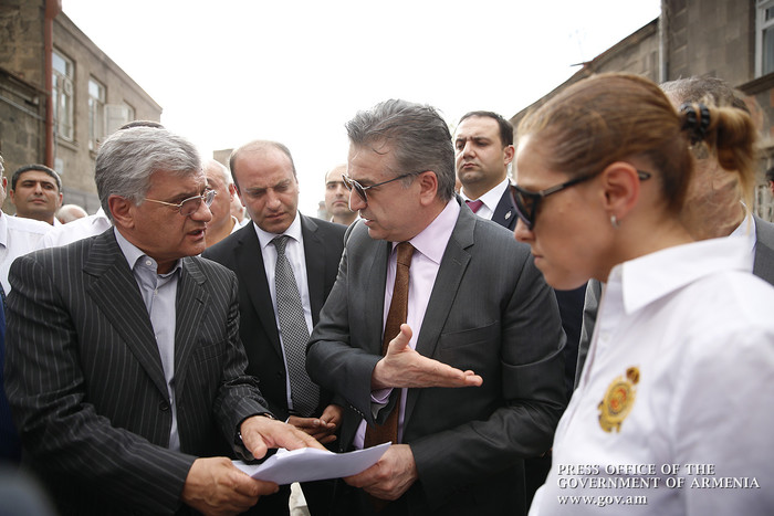 Վարչապետը խորհրդակցություն է անցկացրել Շիրակի մարզպետարանում և հետևել «Կումայրի» պատմական կենտրոնի զ