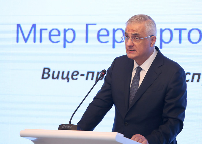 Փոխվարչապետ Մհեր Գրիգորյանը ՌԴ փոխվարչապետ Ալեքսեյ Օվերչուկի հետ մասնակցել է «Հայ-ռուսական տնտեսական