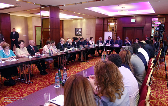 Քաղաքացիական հասարակության կառուցմանն այլընտրանք գոյություն չունի. ՀՀ վարչապետ