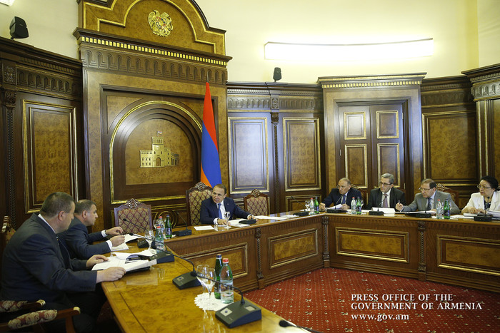 Կառավարությունում քննարկվել են 2017-2019 թթ. ՀՀ պետական բյուջեից կատարվելիք միջնաժամկետ ծախսերի ֆինա