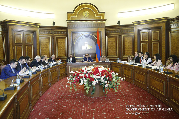 Վարչապետին է ներկայացվել էներգետիկայի և բնական պաշարների  նախարարության 2015թ.  աշխատանքները