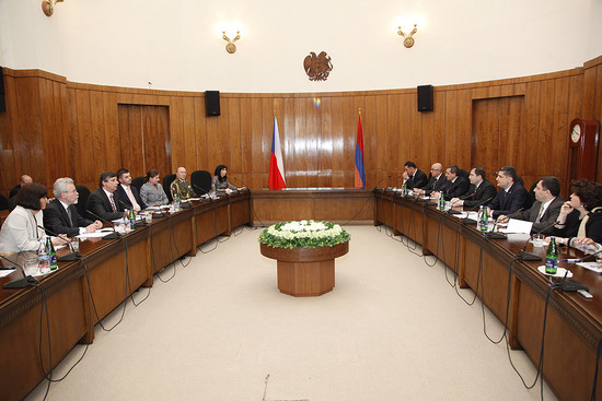 Կառավարության ղեկավարն ընդունել է Չեխիայի Հանրապետության վարչապետի գլխավորած պատվիրակությանը