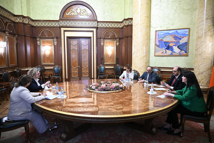Վարչապետի աշխատակազմի ղեկավարն ընդունել է Մեծ Բրիտանիայի դեսպանին
