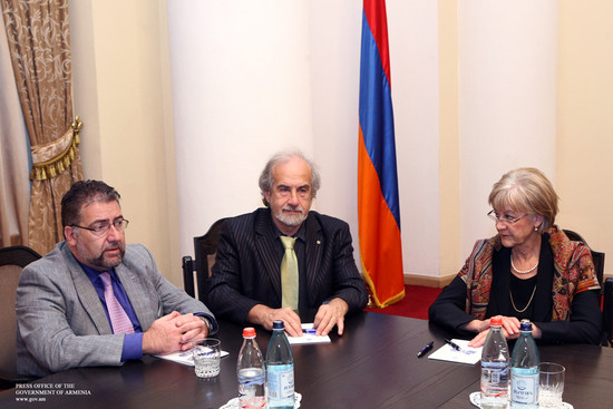 Շվեյցարացի պատգամավորների հետ քննարկվել են հայ-շվեյցարական հարաբերությունների զարգացմանն առնչվող հար