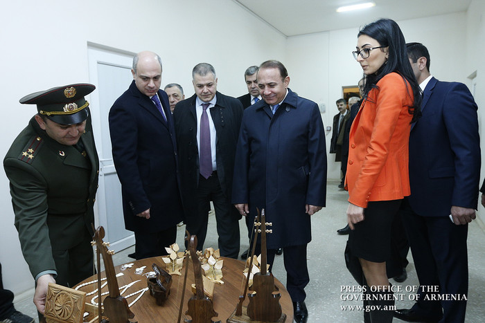 Վարչապետը ծանոթացել է «Արմավիր» ՔԿՀ-ի նոր մասնաշենքերում ստեղծված պայմաններին