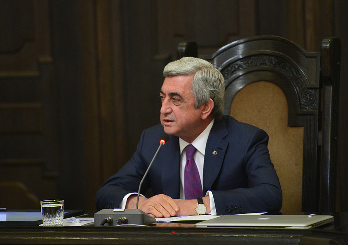 Նախագահ Սերժ Սարգսյանը հանդիպում է ունեցել նոր կառավարության անդամների հետ