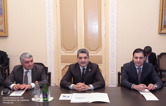 Վարչապետն ընդունել է ՀՀ-ում դիվանագիտական առաքելությունն ավարտող Ռաուլ դե Լյուցենբերգերին