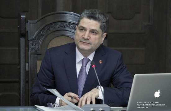 Վարչապետ Տիգրան Սարգսյանը պարզաբանումներ է տվել «Հին Երևան» քաղաքաշինական ծրագրի վերաբերյալ