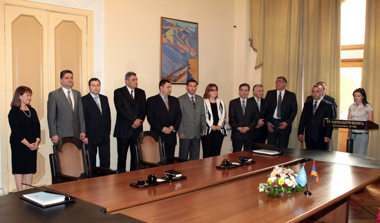 Պաշտոնական լրահոս