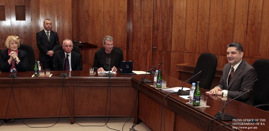Պաշտոնական լրահոս