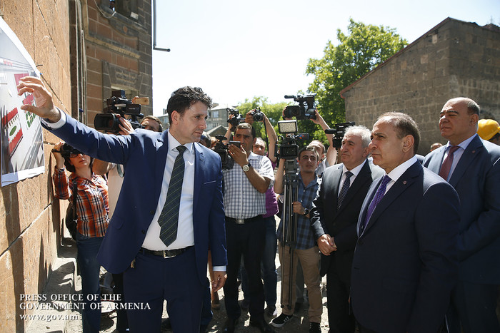 Վարչապետն այցելել է Շիրակի մարզ