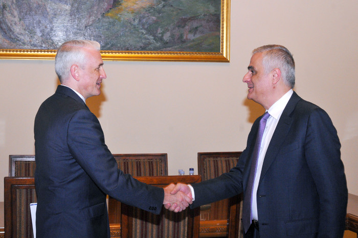 Փոխվարչապետ Մհերի Գրիգորյանը հանդիպում է ունեցել Հայաստանում ՄԱԿ-ի մշտական համակարգողի հետ