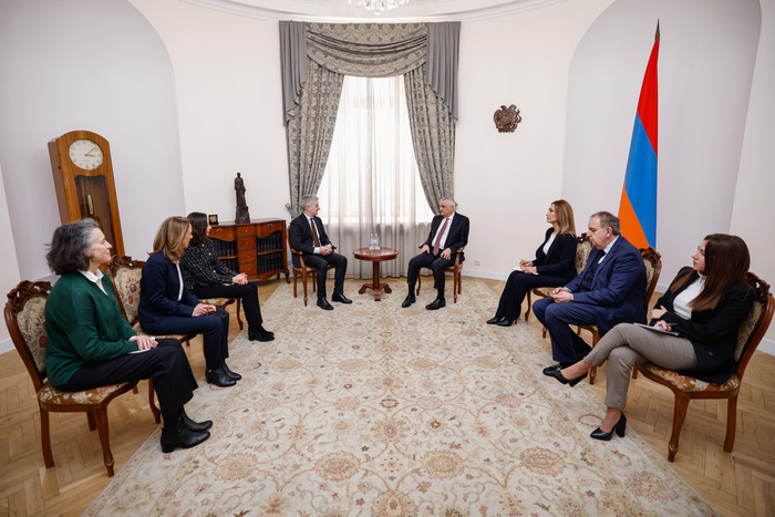 Փոխվարչապետ Մհեր Գրիգորյանը հանդիպում է ունեցել ԵՆԲ պատվիրակության հետ