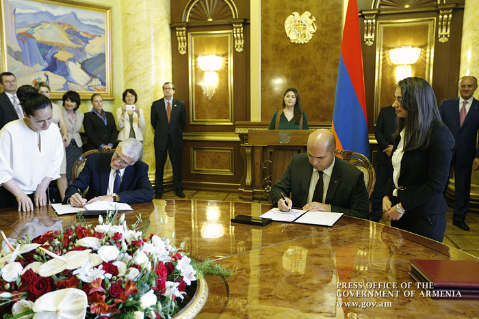 Կառավարությունը երկարաժամկետ համագործակցության համաձայնագրեր է ստորագրել «Մայքրոսոֆթ» ընկերության հե