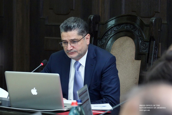 Սպառողների սեղաններին վտանգավոր սննդամթերք չպետք է լինի