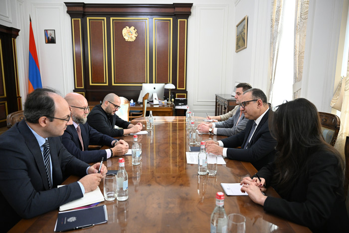 Փոխվարչապետ Տիգրան Խաչատրյանն ընդունել է ԵՆԱԲ հանրային հատվածի և կորպորատիվ ֆինանսավորման գլոբալ հաճ