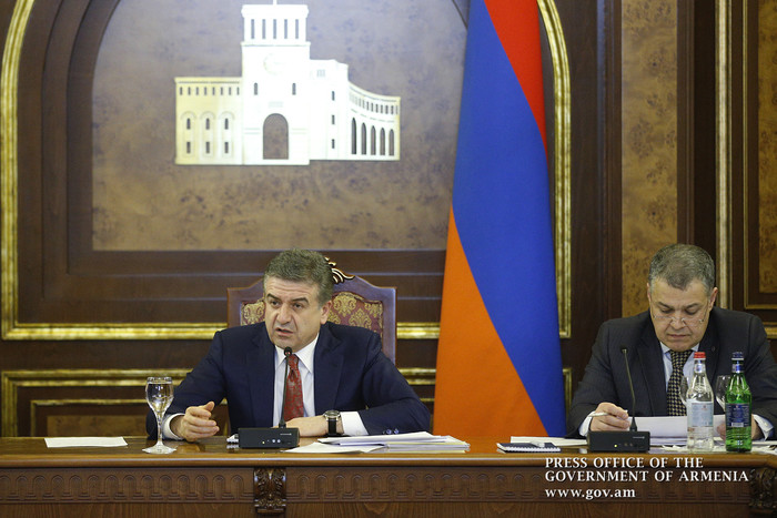 Կառավարությունում շարունակվել են գերատեսչությունների 2016 թ. գործունեության հաշվետվությունները