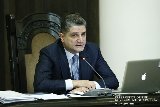Հանրությանը հուզող խնդիրները կառավարության ուշադրության կենտրոնում են