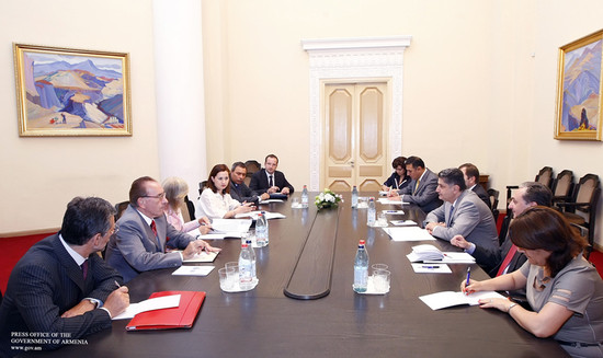 Տիգրան Սարգսյանն ընդունել է Իտալիայի արտաքին գործերի նախարարի տեղակալին