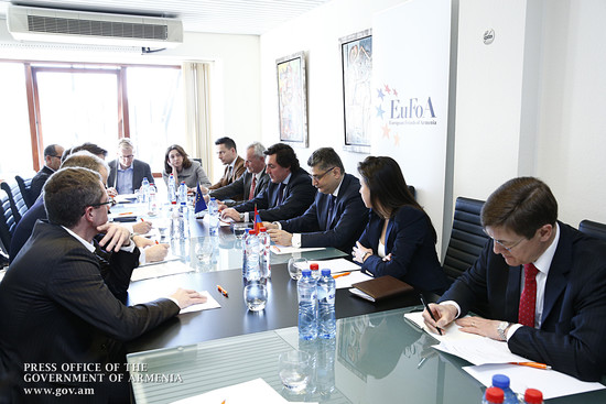 Տիգրան Սարգսյանը Բրյուսելում հանդիպել է Եվրախորհրդարանի և Եվրահանձնաժողովի ներկայացուցիչներին