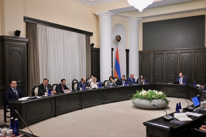 Արայիկ Հարությունյանի գլխավորությամբ տեղի է ունեցել  «Մասնակցային կառավարման» թեմայով խորհրդակցությո