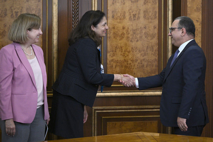 Փոխվարչապետ Տիգրան Խաչատրյանն   ընդունել է ԱՄՆ պետքարտուղարի տեղակալին