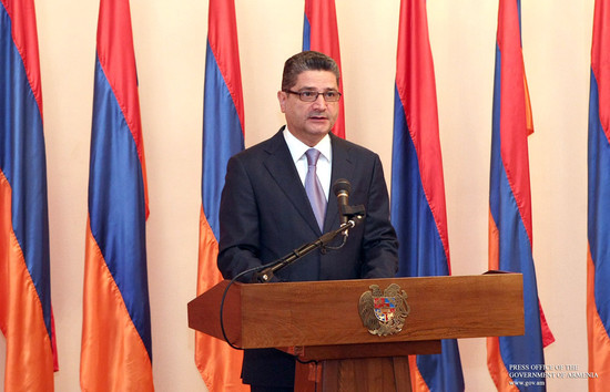 Կառավարության ղեկավարը ՀՀ անկախության 20-ամյակի կապակցությամբ պարգևատրել է տարբեր ոլորտների ներկայաց