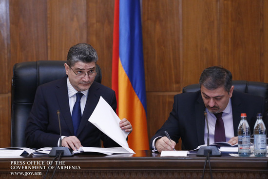 Մեկնարկել է ՀՀ պետական կառավարման մարմինների 2013 թ. գործունեության հաշվետվությունների քննարկումը