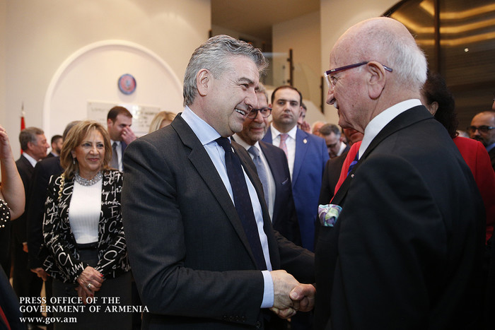 «Մենք ունենալու ենք տրամաբանական, զարգացող և արդար երկիր, որի կառուցման մեջ ձեզնից յուրաքանչյուրը կա