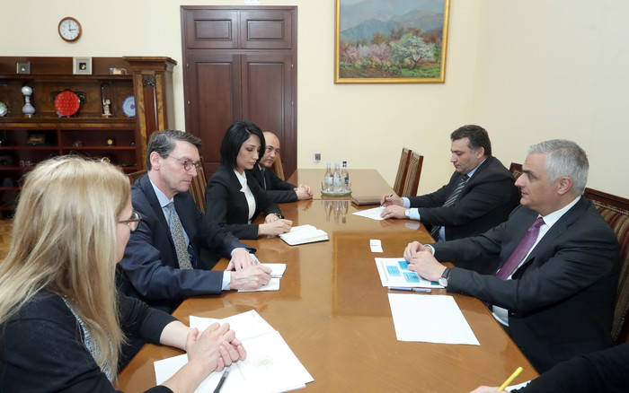 Փոխվարչապետ Մհեր Գրիգորյանն ընդունել է ՄՖԿ տարածաշրջանային կառավարչին