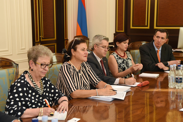 Փոխվարչապետ Տիգրան Ավինյանն ընդունել է Եվրոպական հանձնաժողովի հարևանության և ընդլայնման բանակցությու