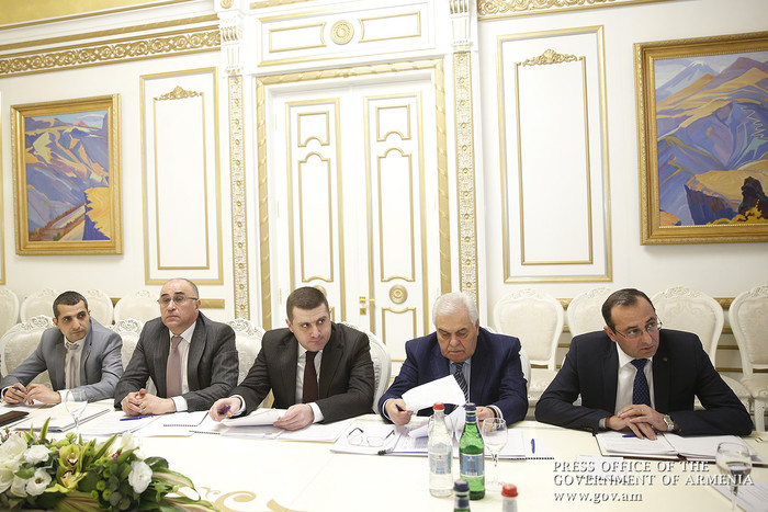 Կառավարությունում Արարատյան դաշտի ստորերկրյա ջրային ռեսուրսների արդյունավետ օգտագործմանը վերաբերող հ