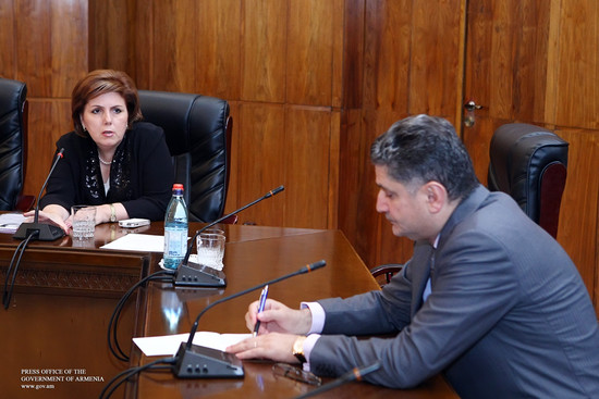 Կայացել է Սոս Սարգսյանի թաղման կառավարական հանձնաժողովի նիստը
