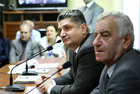 Վարչապետը սփյուռքահայ լրագրողներին հորդորել է տեղեկատվական ասպարեզում գործել ի նպաստ համազգային խնդի