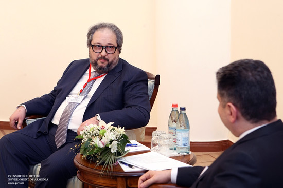 Տիգրան Սարգսյանն ընդունել է Գայդարյան ընթերցումների կազմակերպիչներին