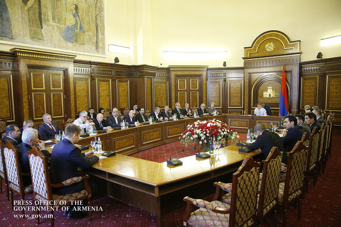 Վարչապետն ընդունել է EU-Asia Business Finance Center Holding-ի պատվիրակությանը