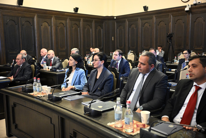 Կառավարությունը կապահովի կլաստերային դպրոցներ տանող ճանապարհների հիմնանորոգման աշխատանքների բնականոն