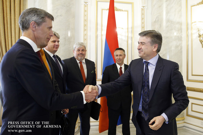 Կարեն Կարապետյանն ընդունել է Արևելյան գործընկերության հարցերով հատուկ բանագնացներին