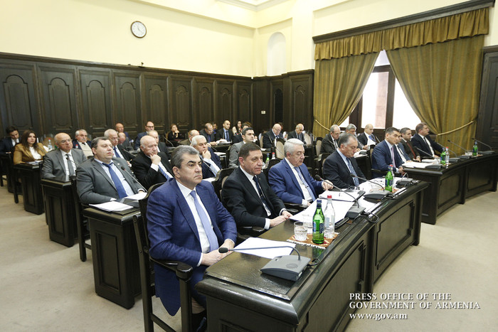 Կարեն Կարապետյանը հանձնարարել է  վերհանել վառելանյութերի ոլորտում առկա խնդիրները և մշակել դրանք կանխ