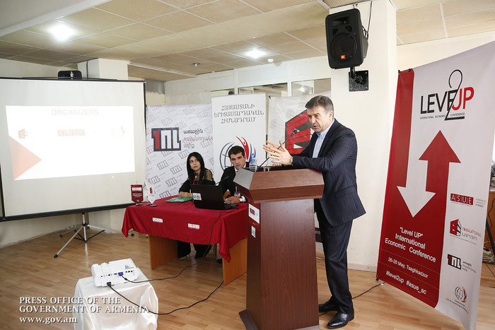 Վարչապետը ներկա է գտնվել «Level Up» միջազգային ուսանողական գիտաժողովին