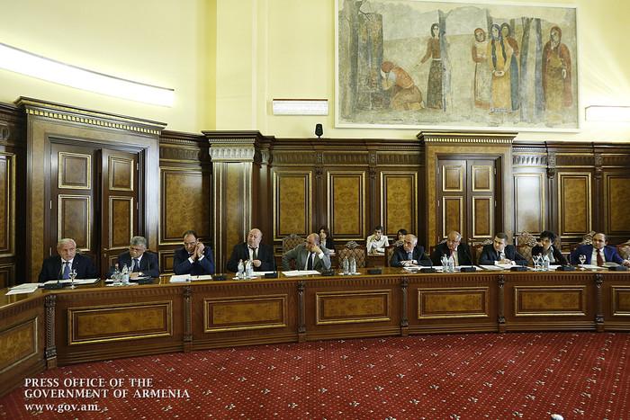 Վարչապետի գլխավորությամբ քննարկվել է մարզերում իրականացվող ծրագրերի ընթացքը