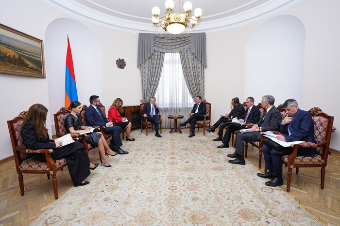 Փոխվարչապետ Մհեր Գրիգորյանն ընդունել է Իտալիայի Արտաքին գործերի և միջազգային համագործակցության փոխնա