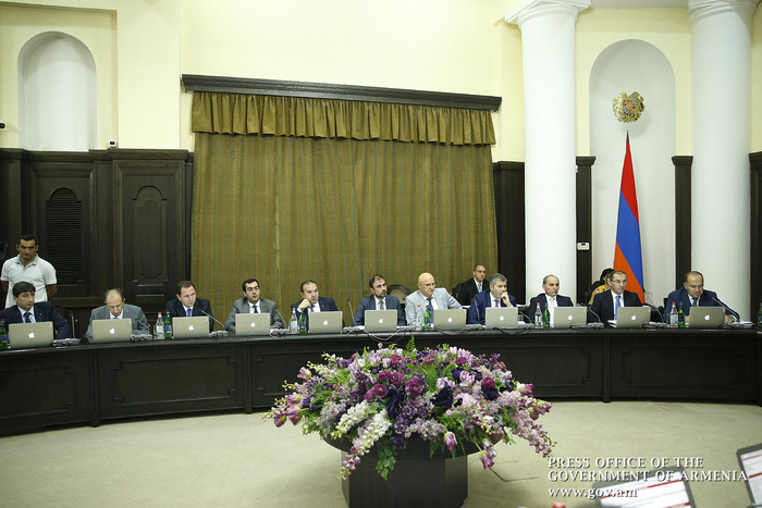 Վարչապետը հանձնարարել է պարզել գյուղատնտեսության ոլորտում արձանագրված անկման պատճառները