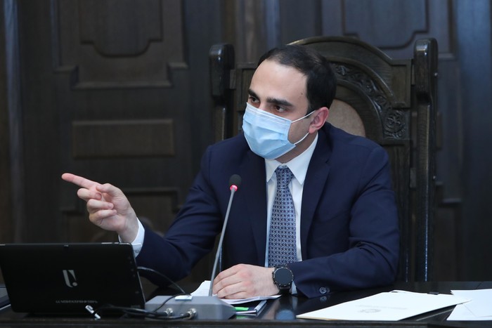 Տիգրան Ավինյանի գլխավորությամբ տեղի է ունեցել քննարկում Կոնդ թաղամասի վերաբերյալ